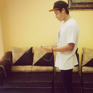 Meet your Posher, Eduard